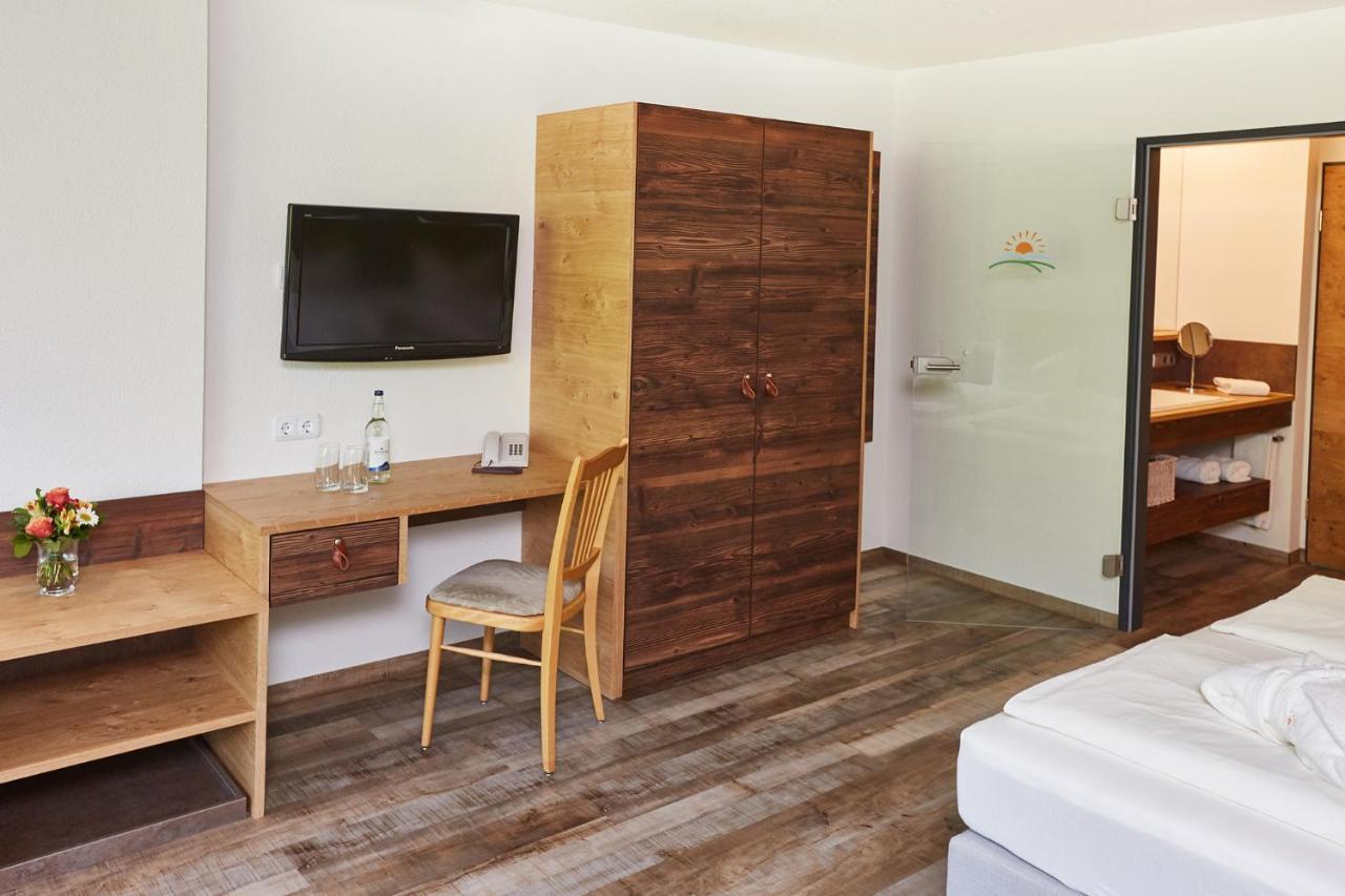 Wohlfuehlhotel Frohsinn Фишен Экстерьер фото