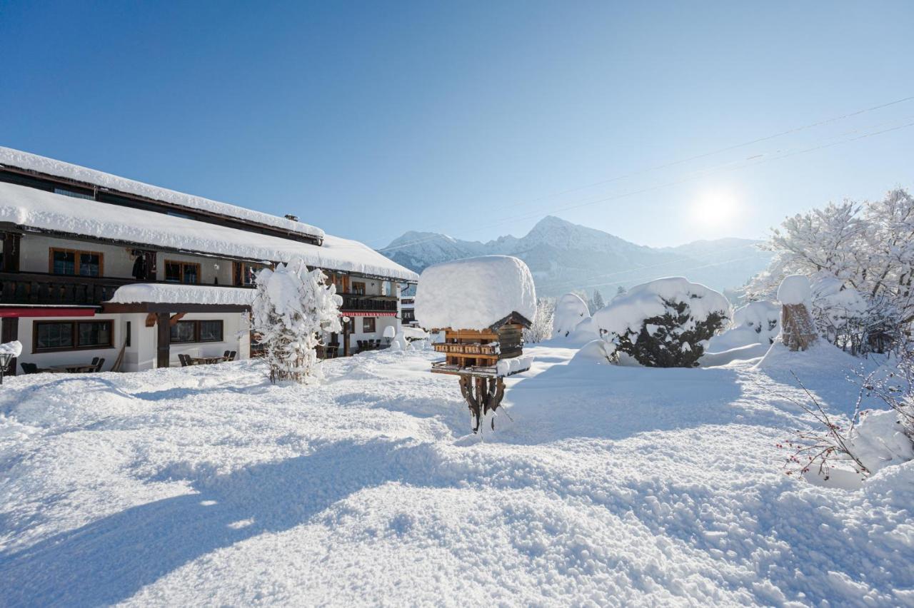 Wohlfuehlhotel Frohsinn Фишен Экстерьер фото