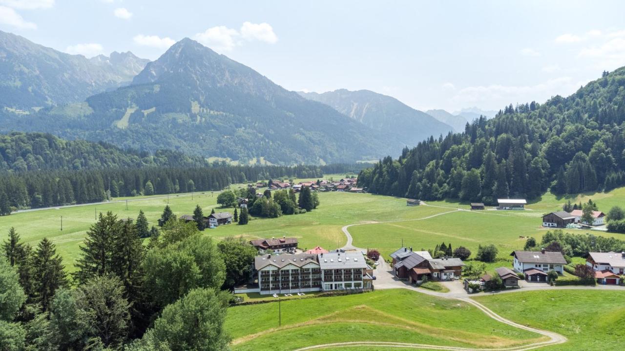 Wohlfuehlhotel Frohsinn Фишен Экстерьер фото